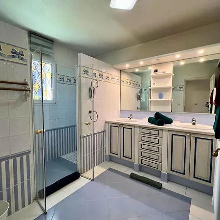 Villa Les Terrasses De Giens