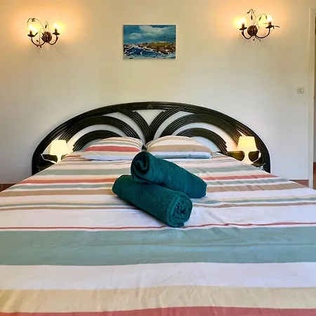 Les Terrasses De Giens Villa