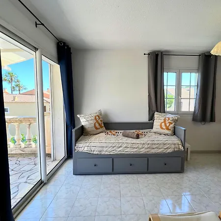 Les Terrasses De Giens Villa