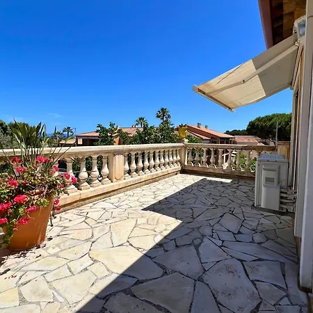 Les Terrasses De Giens Villa *