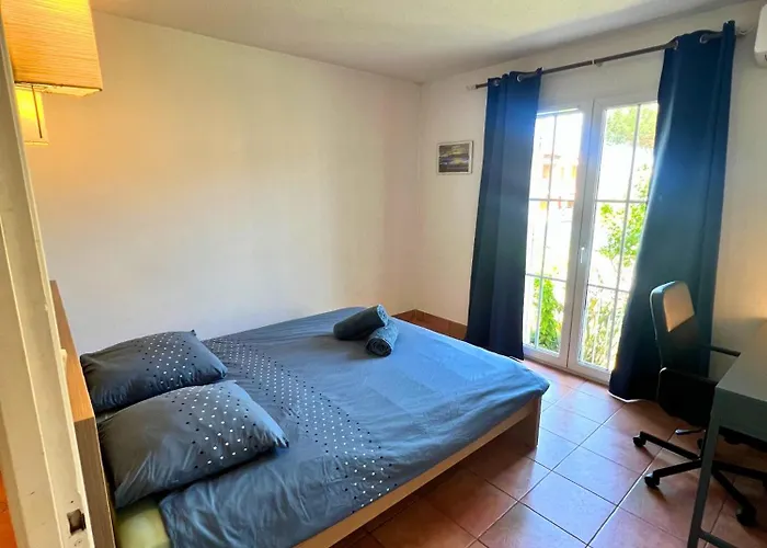 Les Terrasses De Giens Villa