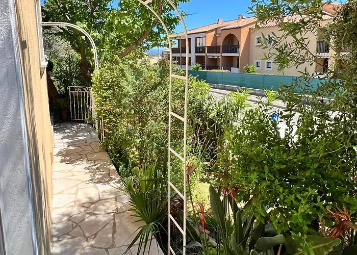 Villa Les Terrasses De Giens