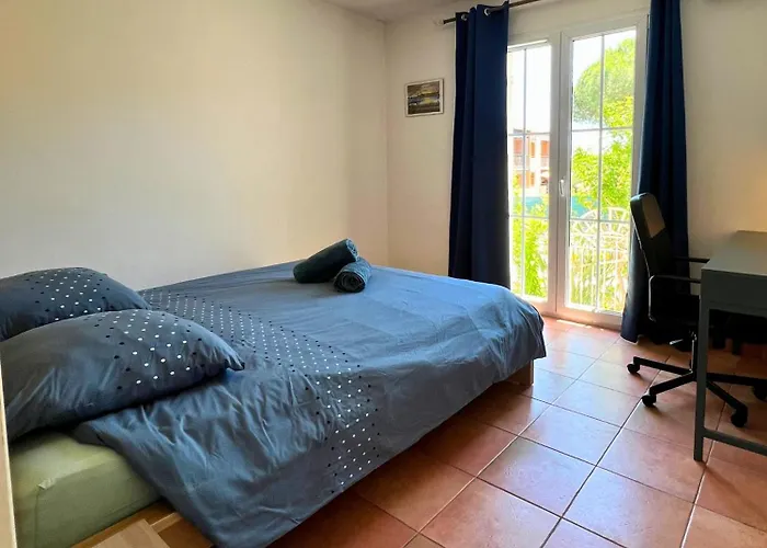 Les Terrasses De Giens Villa Hyères