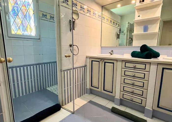 Villa Les Terrasses De Giens